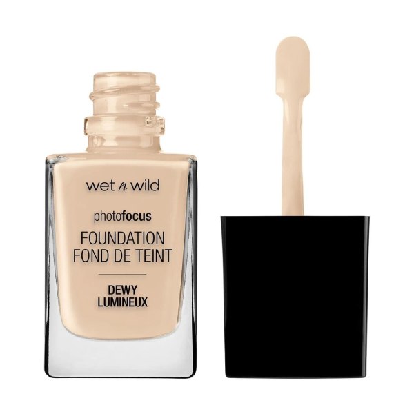 كريم أساس Wet n Wild 30 مل Photo Focus Dewy Soft Ivory