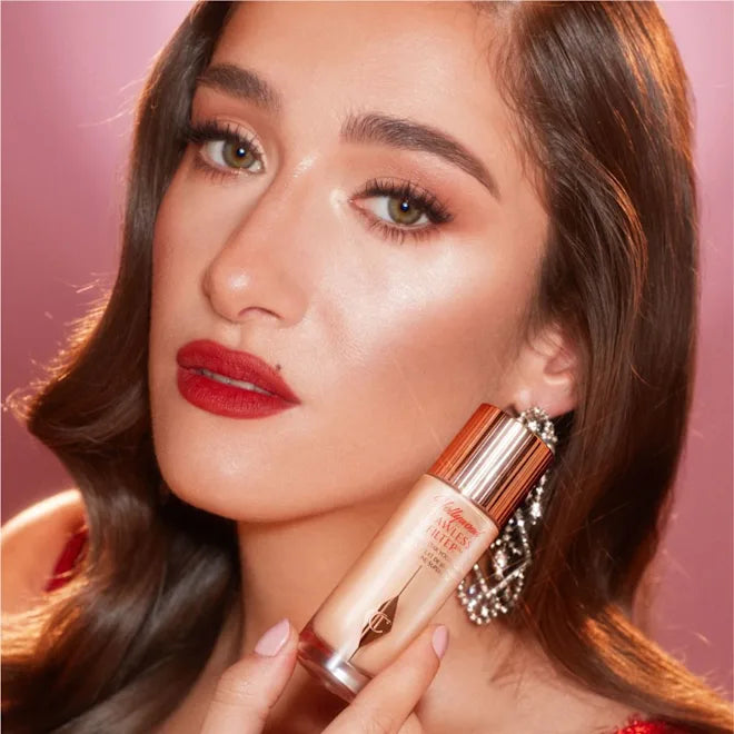 كريم أساس شارلوت تيلبري هوليوود فلوليس فلتر - درجة 4 متوسطة - 30 مل