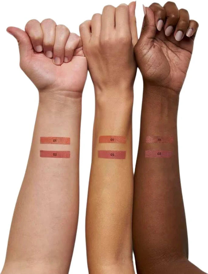 أحمر خدود كريمي من جولدن روز ميس بيوتي – لمسة نهائية ندية تدوم طويلاً