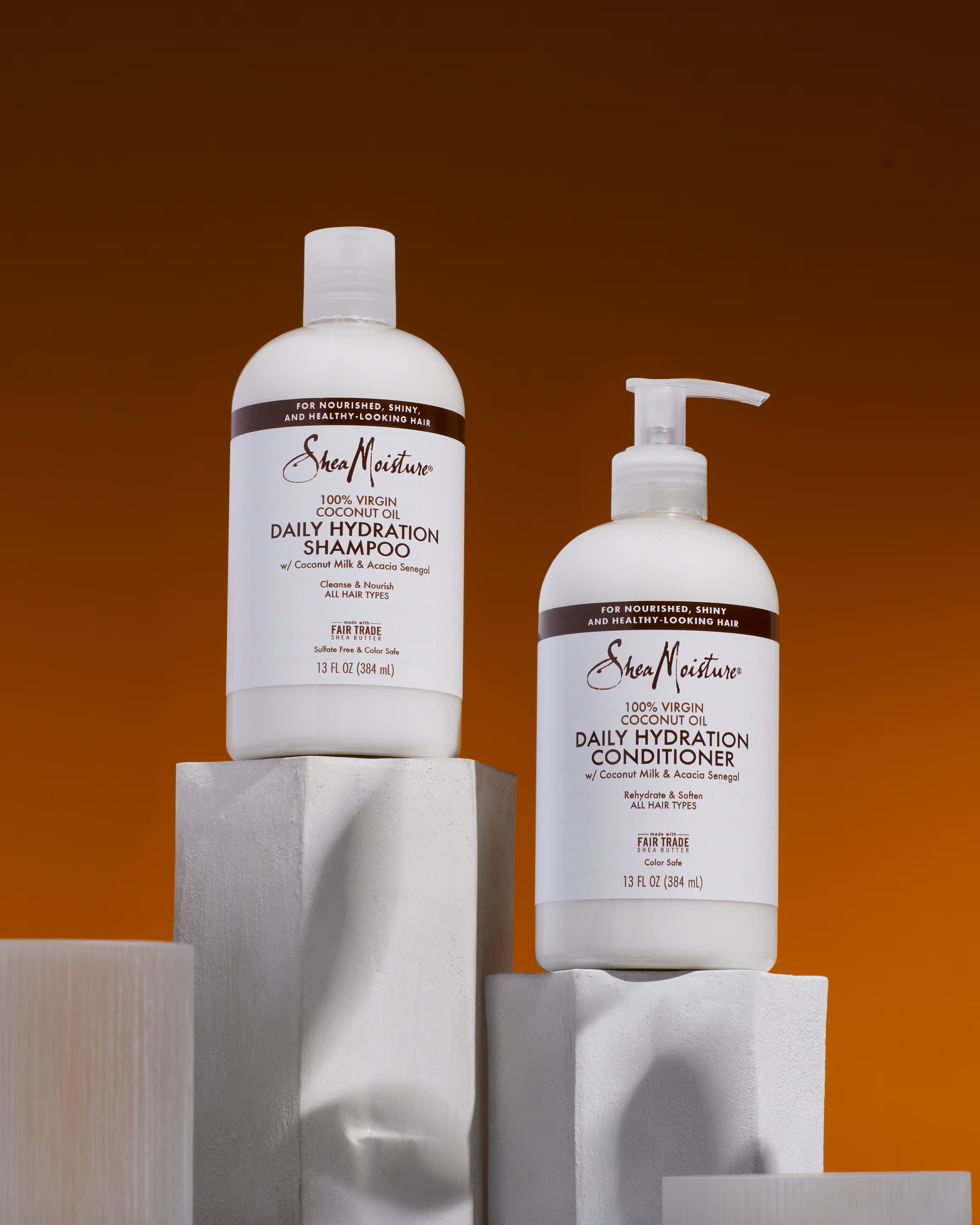 SheaMoisture Daily Hydration Conditioner with 100% Virgin Coconut Oil – 384 ml