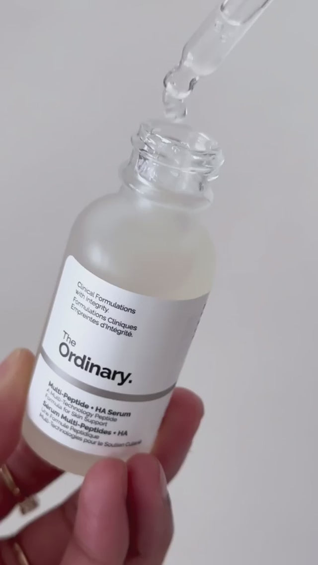 سيروم مضاد للشيخوخة ومقوي للبشرة من The Ordinary Multi-Peptide + HA Serum 30 مل