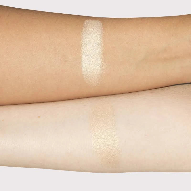 The Balm Betty-Lou Manizer Bronzer – Sun-Kissed Glow Contouring Powder